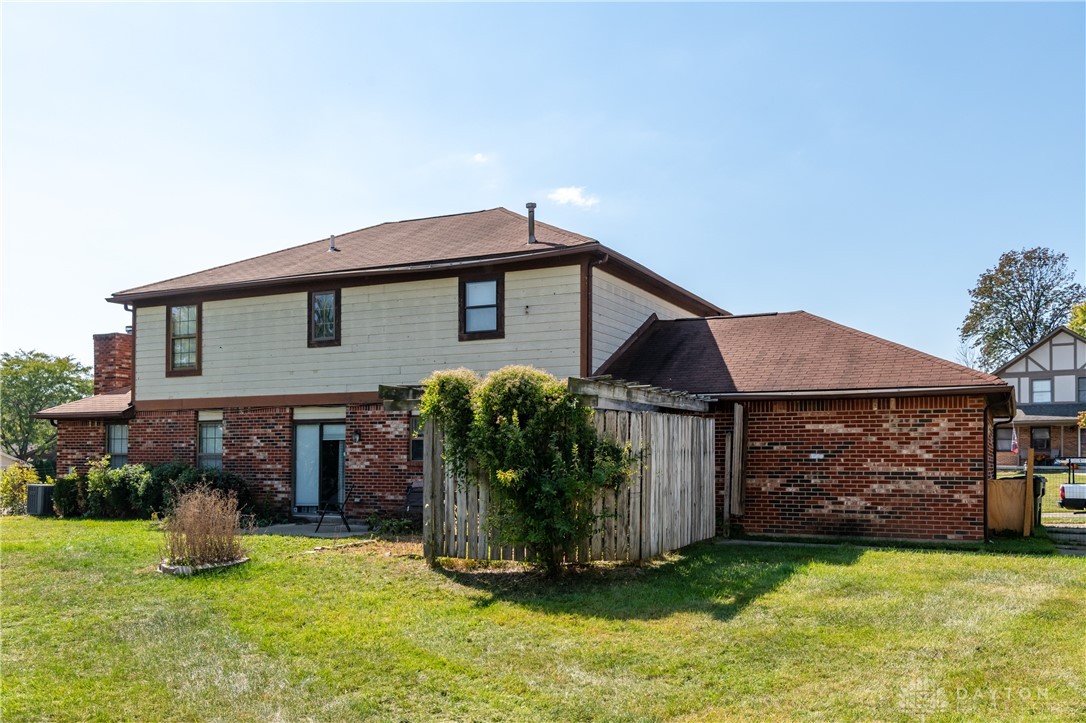 2301 Hunterglen Court