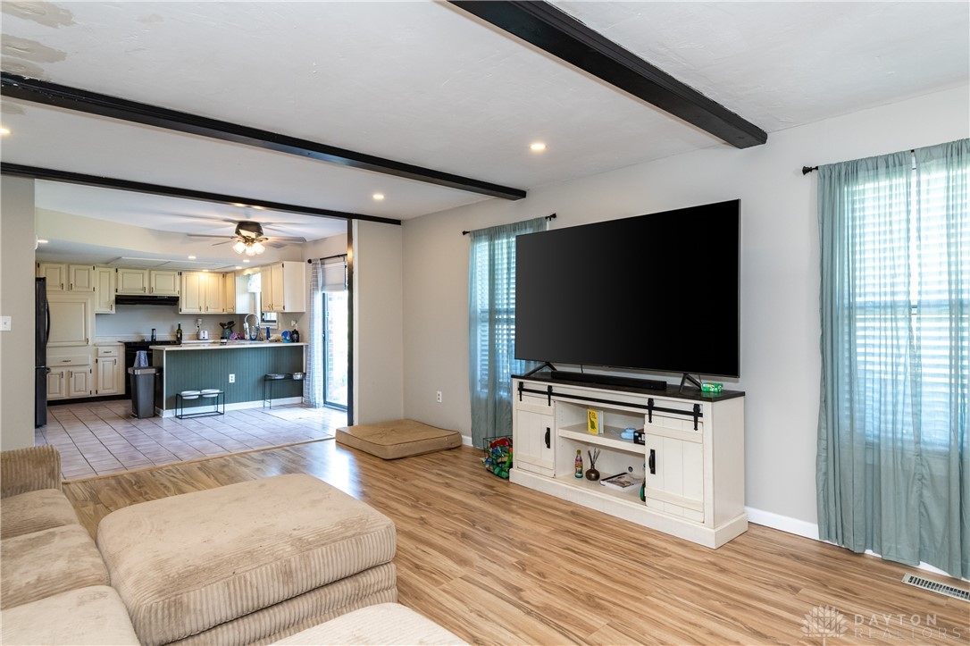 2301 Hunterglen Court