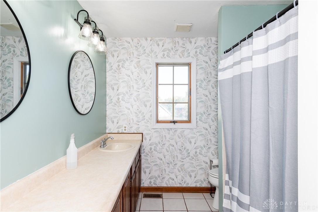 2301 Hunterglen Court