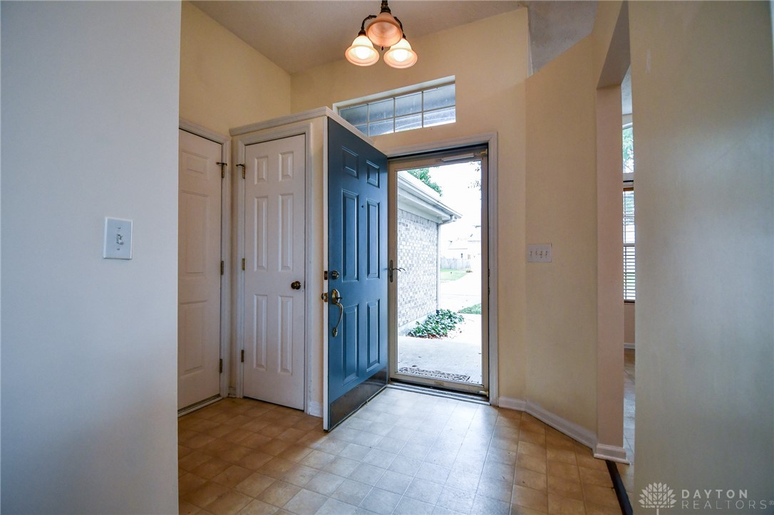 1452 Glenn Abbey Drive