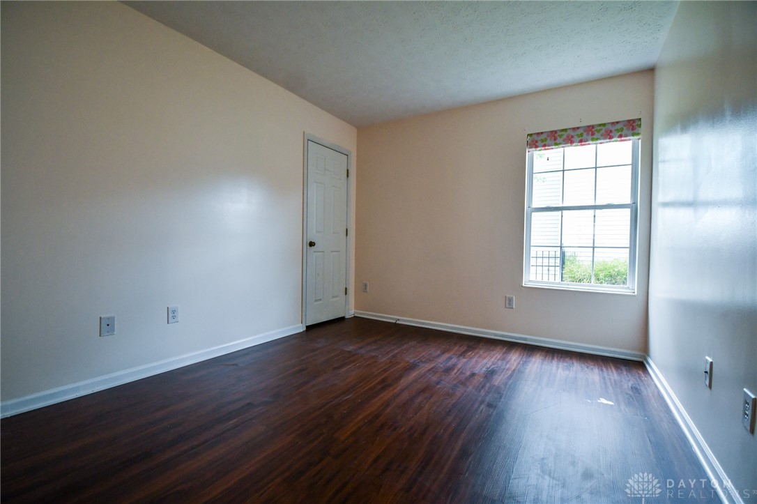 1452 Glenn Abbey Drive