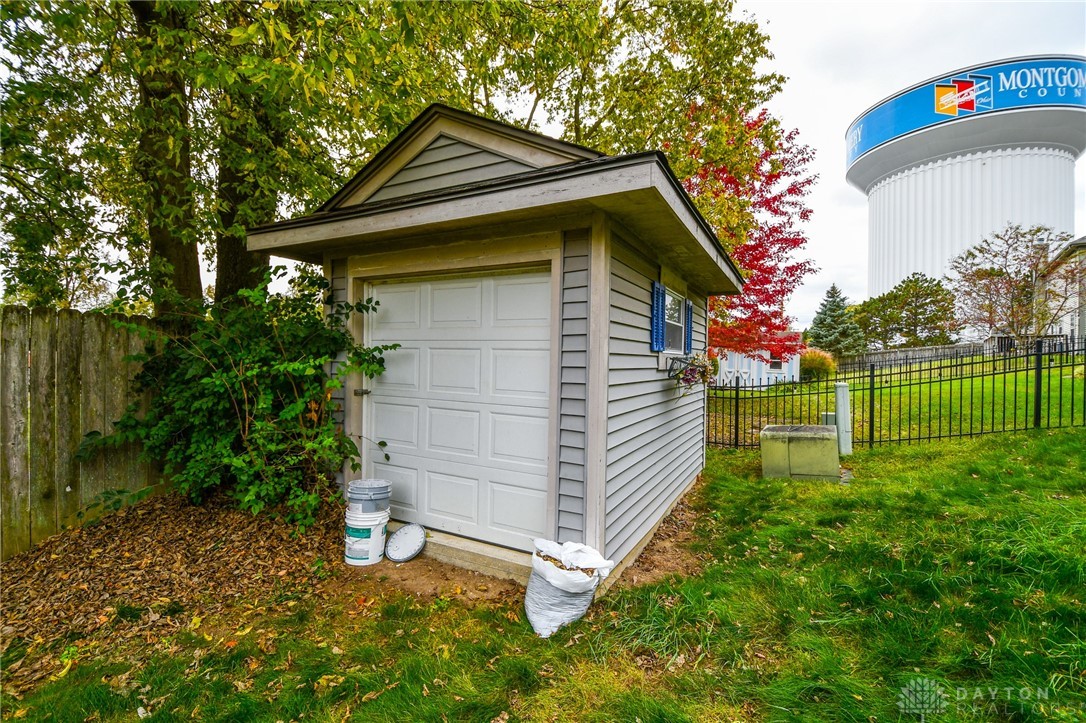 1452 Glenn Abbey Drive