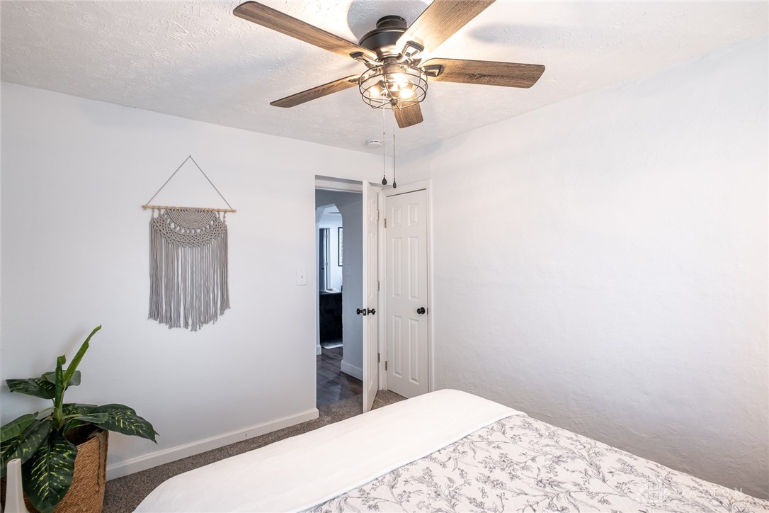 1885 W Skyview Drive