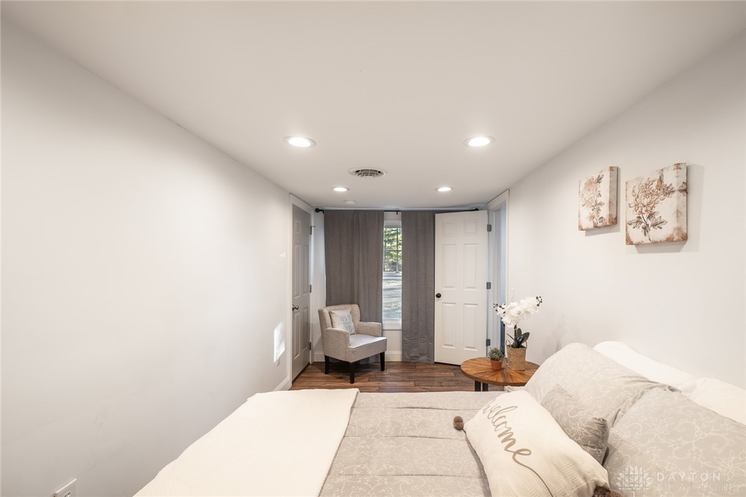 1885 W Skyview Drive