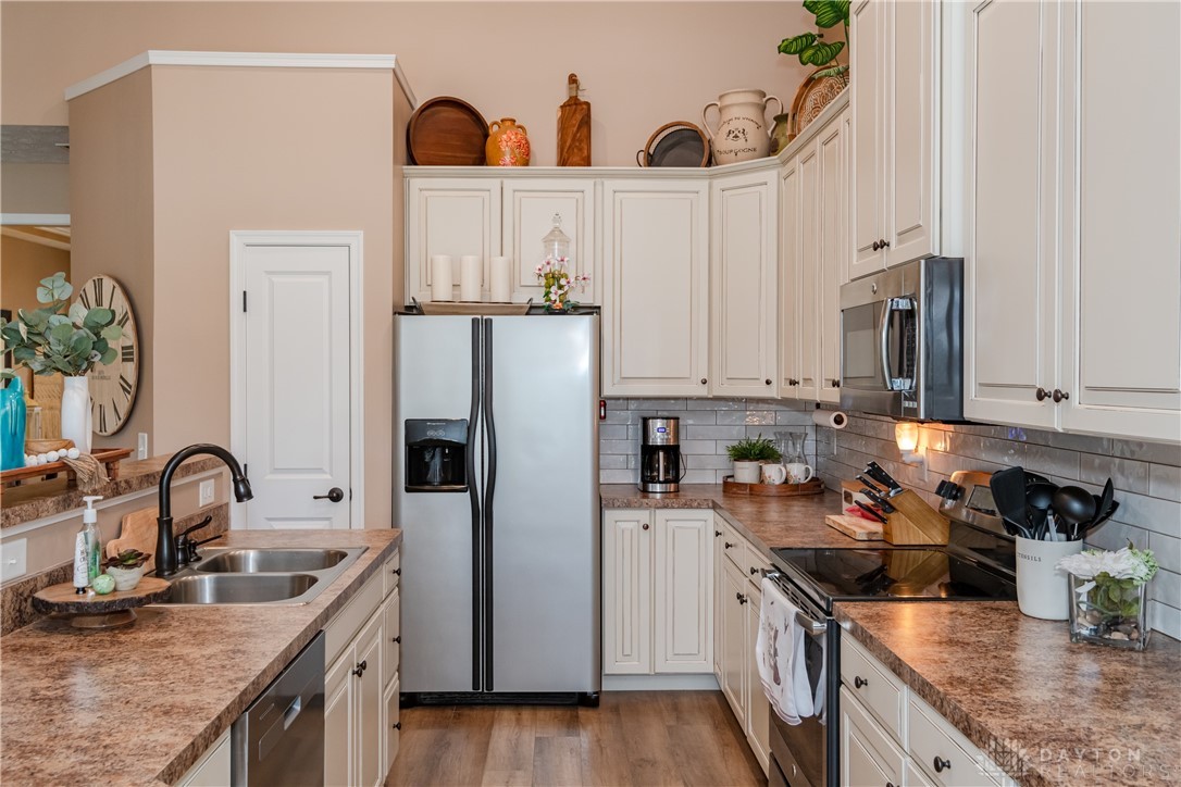 1151 Driftwood Drive