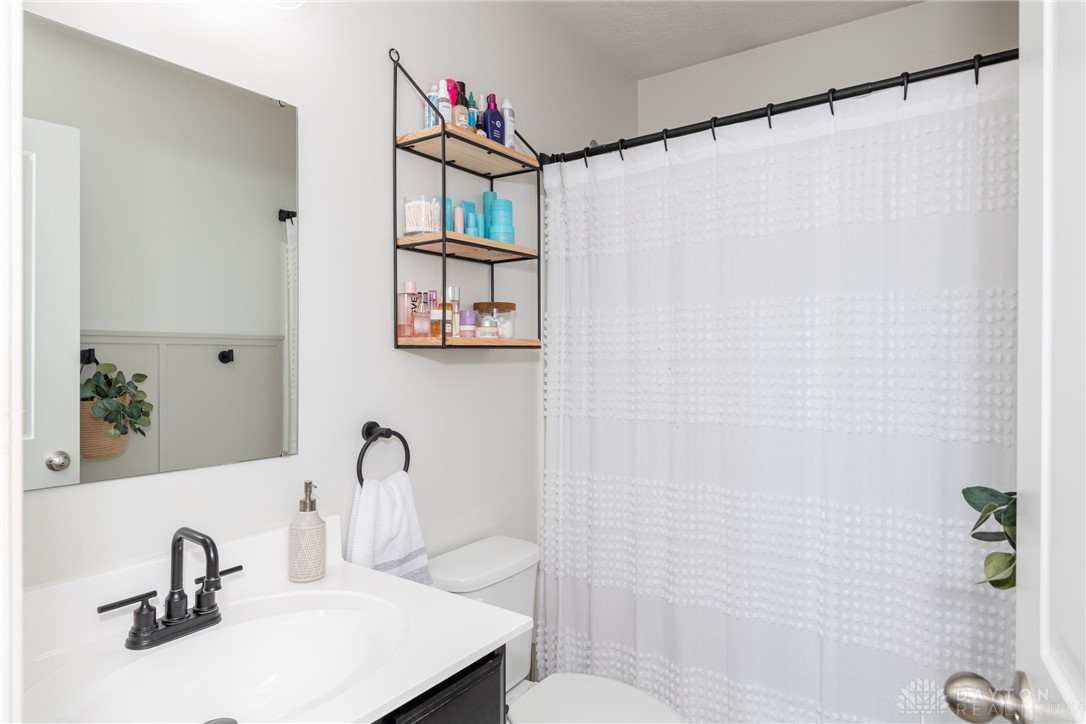 2735 Tennessee Drive