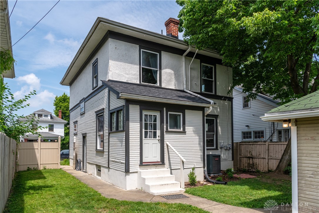 510 Santa Cruz Avenue