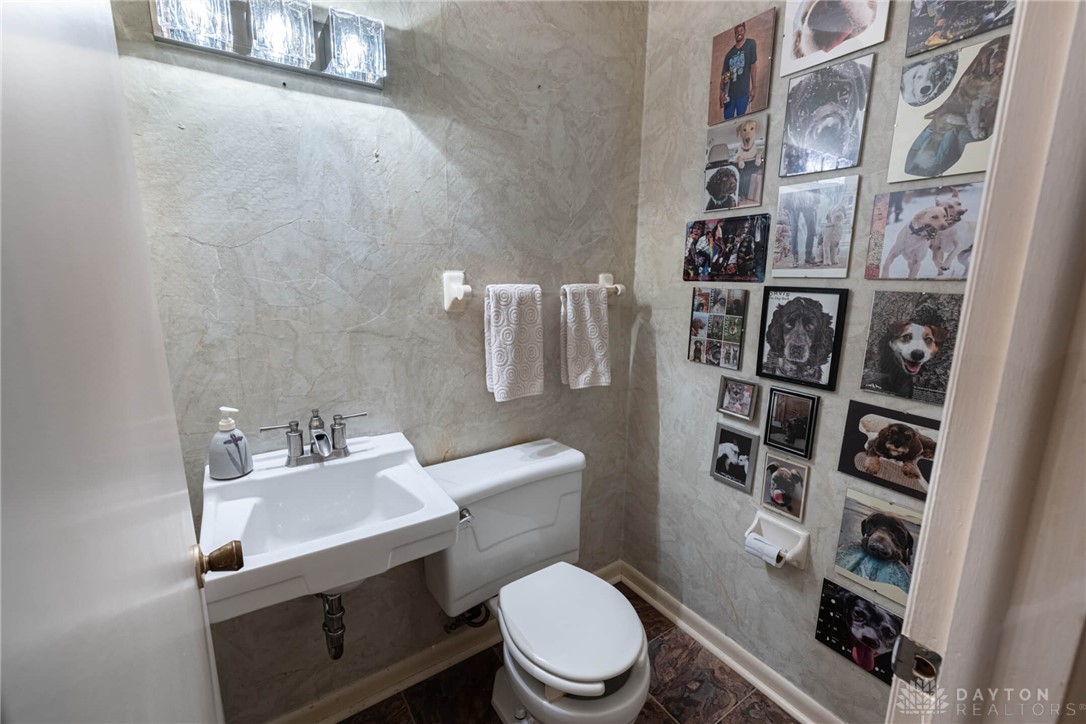 255 E Franklin Street