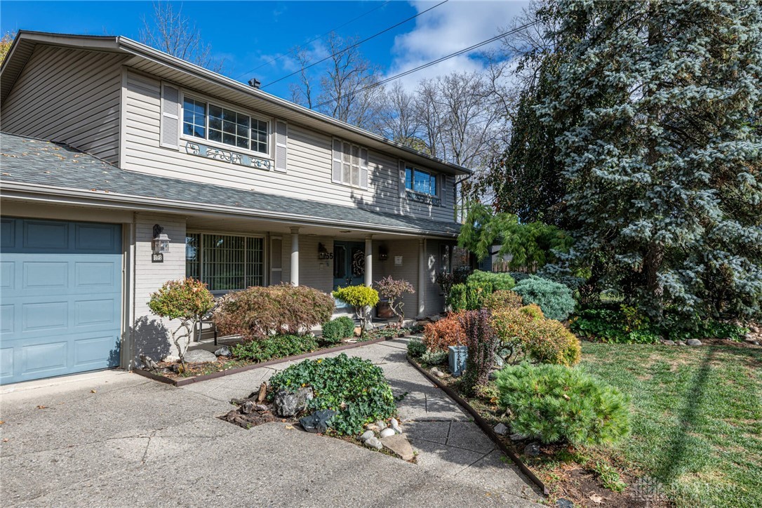 255 E Franklin Street