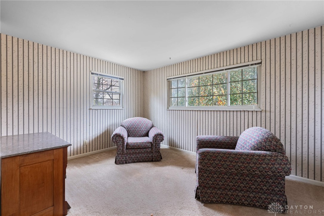 255 E Franklin Street