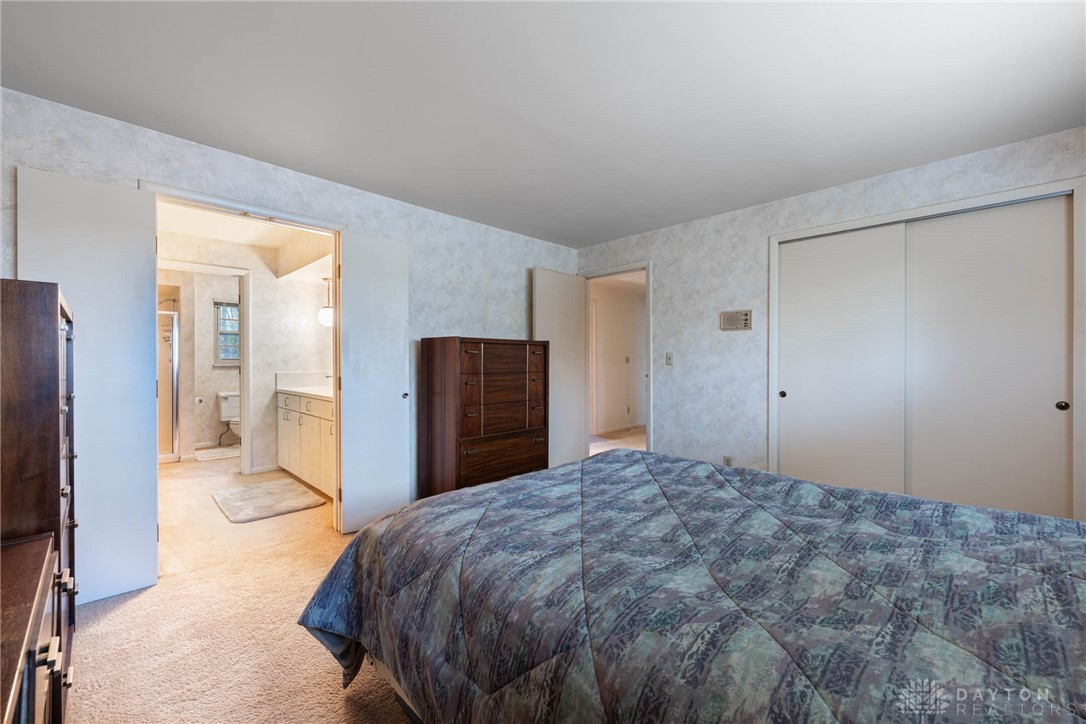 255 E Franklin Street