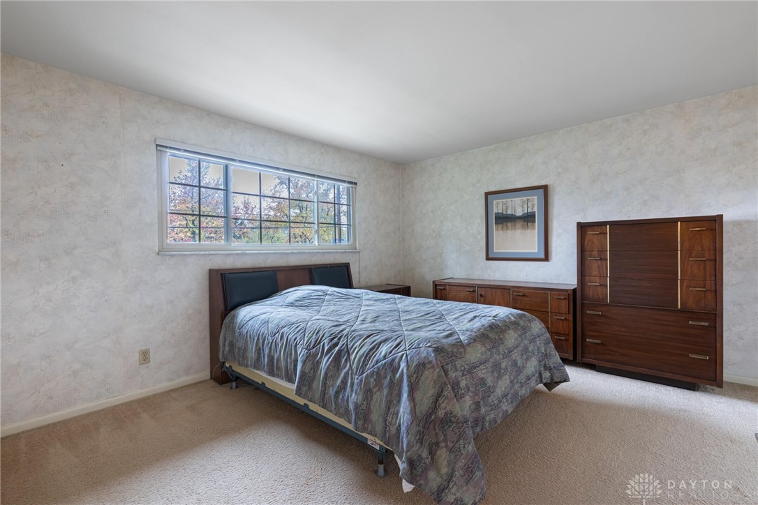 255 E Franklin Street