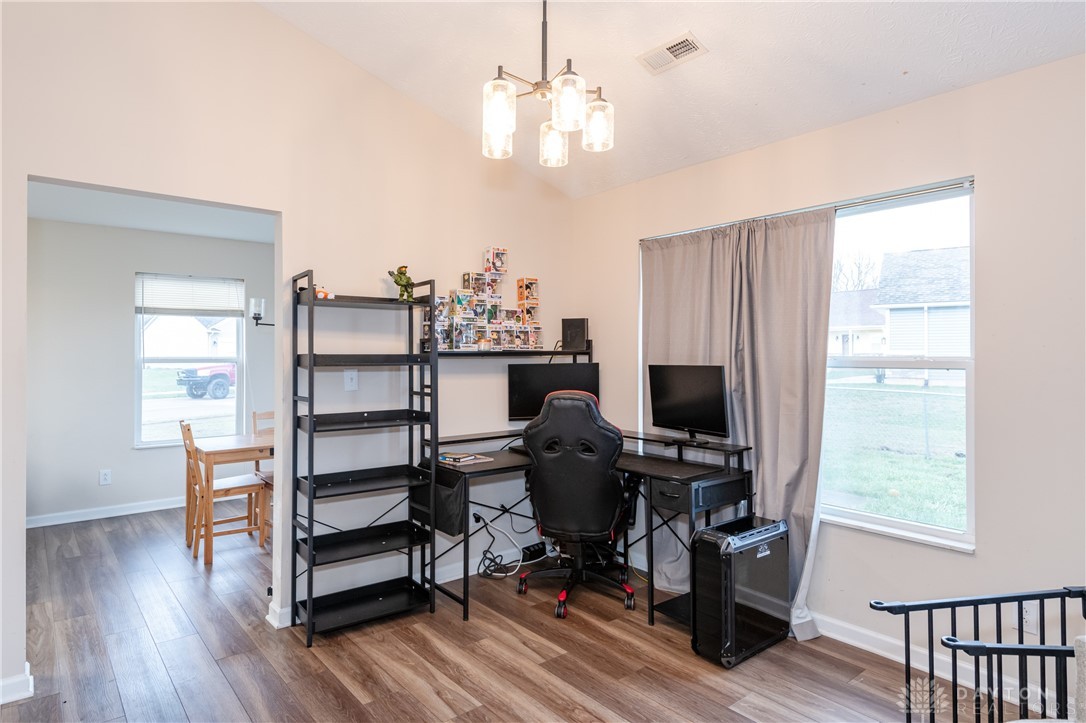 405 Hollywood Boulevard