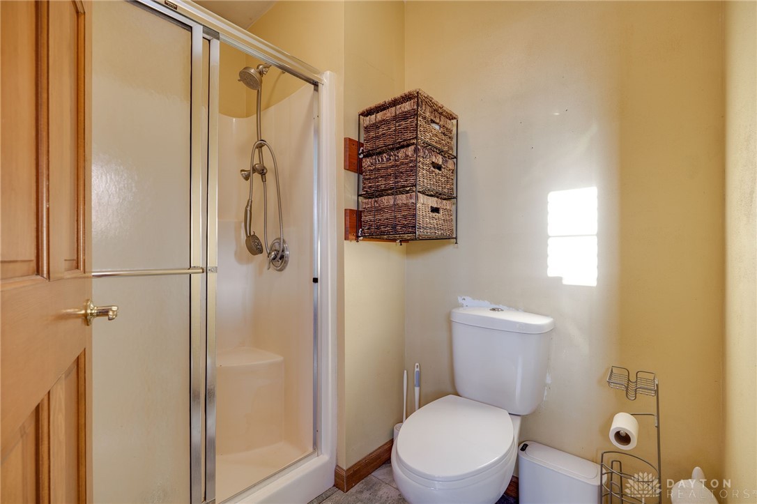 6422 Hollowview Trail