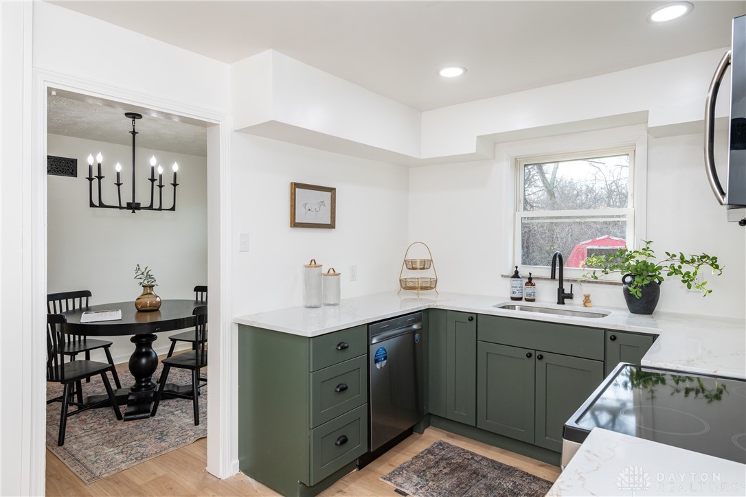 4612 Merrydale Avenue