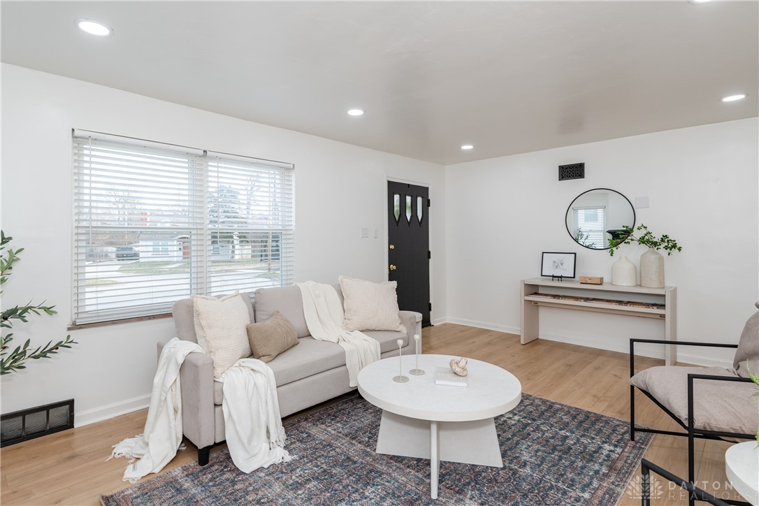 4612 Merrydale Avenue