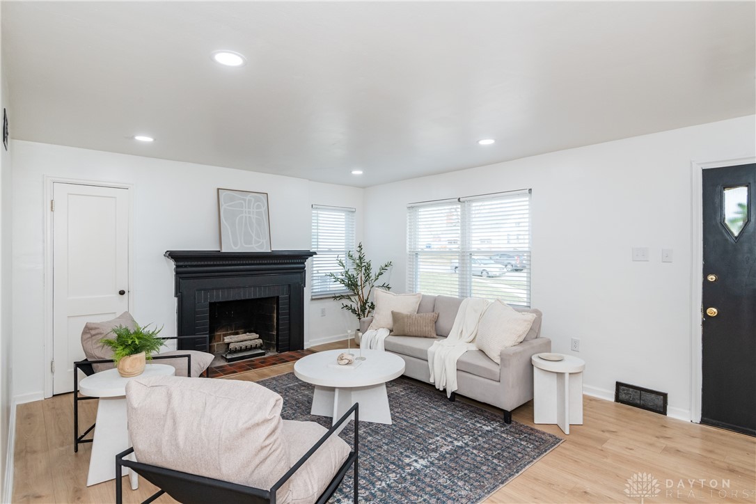 4612 Merrydale Avenue