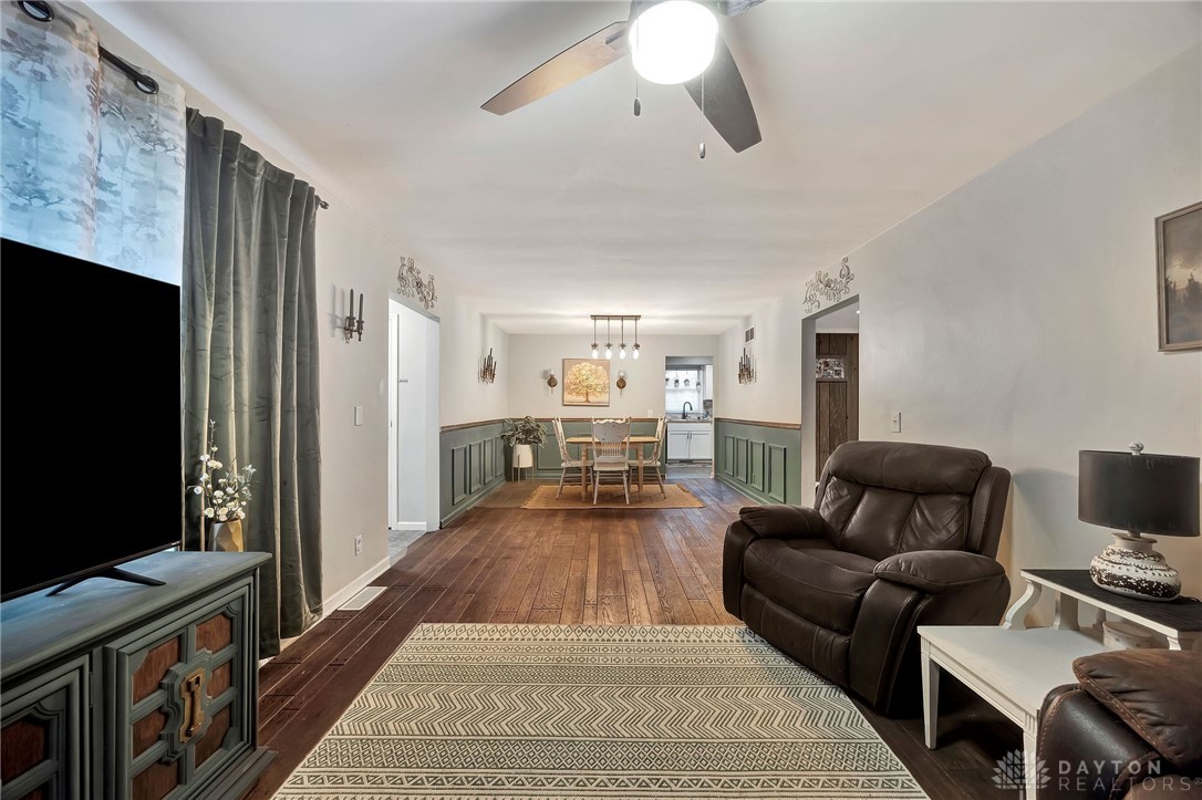 1962 Old Oxford Road