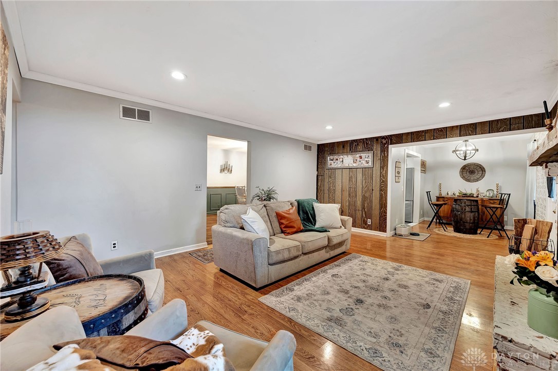 1962 Old Oxford Road