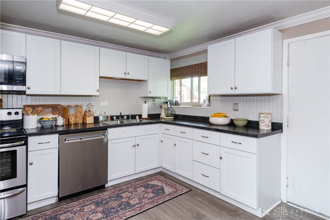 3822 Waterbury Drive