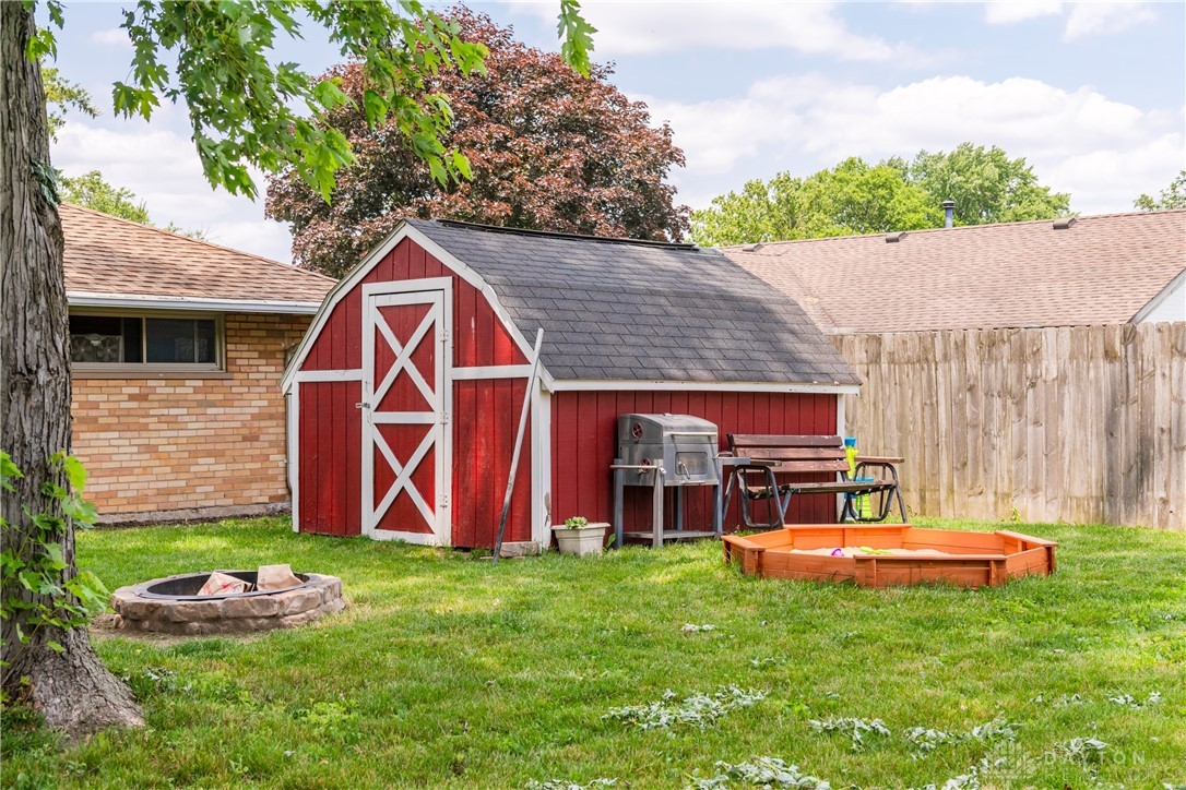 3822 Waterbury Drive