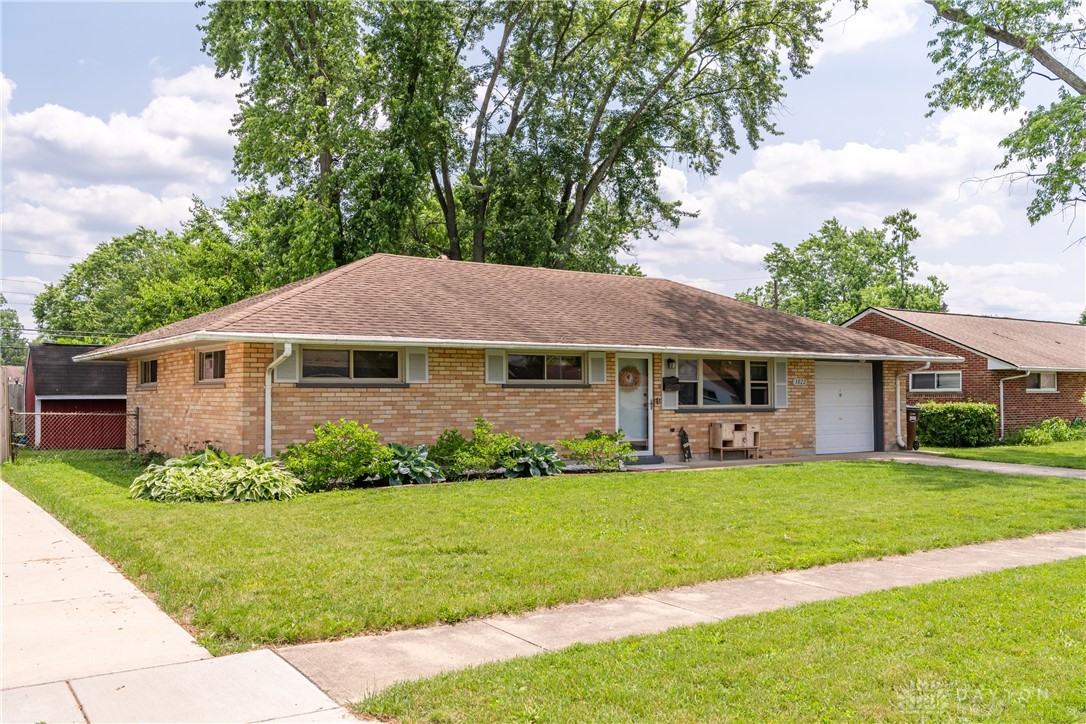 3822 Waterbury Drive