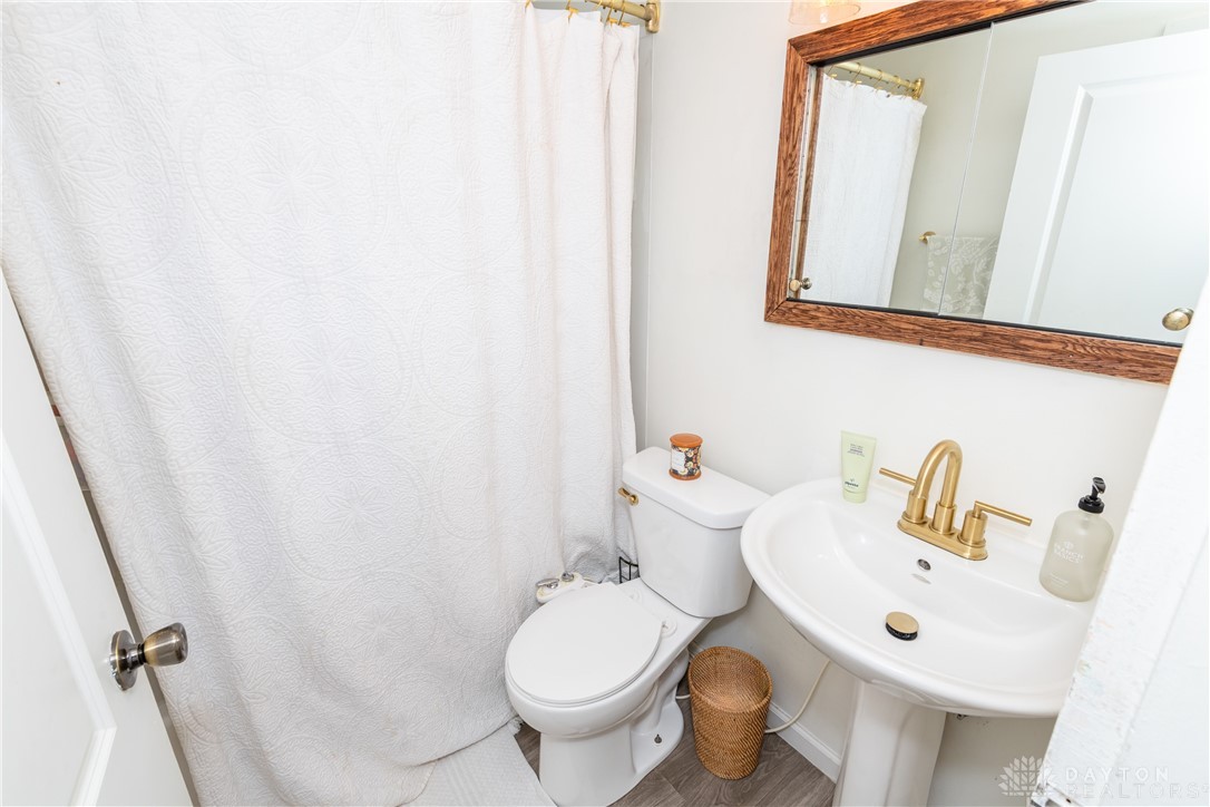 3822 Waterbury Drive