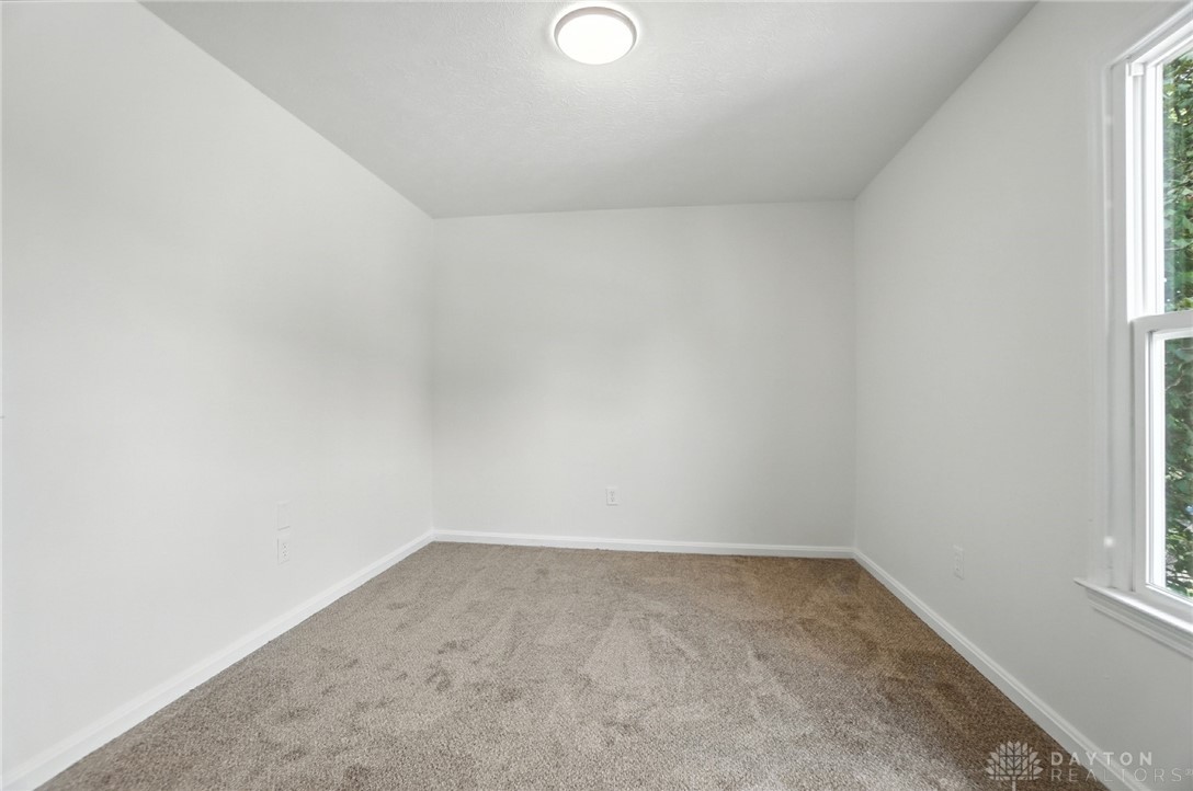 2765 Silver Maple Court