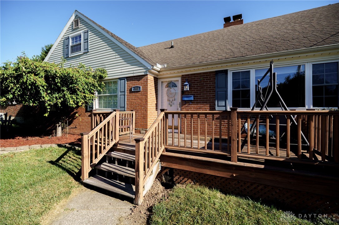 308 Canterbury Drive