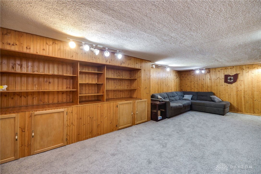 308 Canterbury Drive