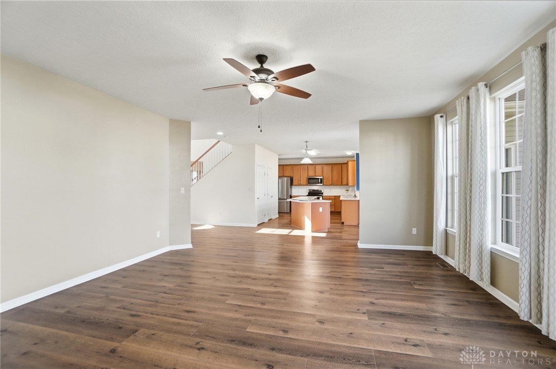 1922 Spring Ridge Drive