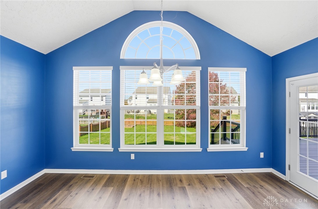 1922 Spring Ridge Drive