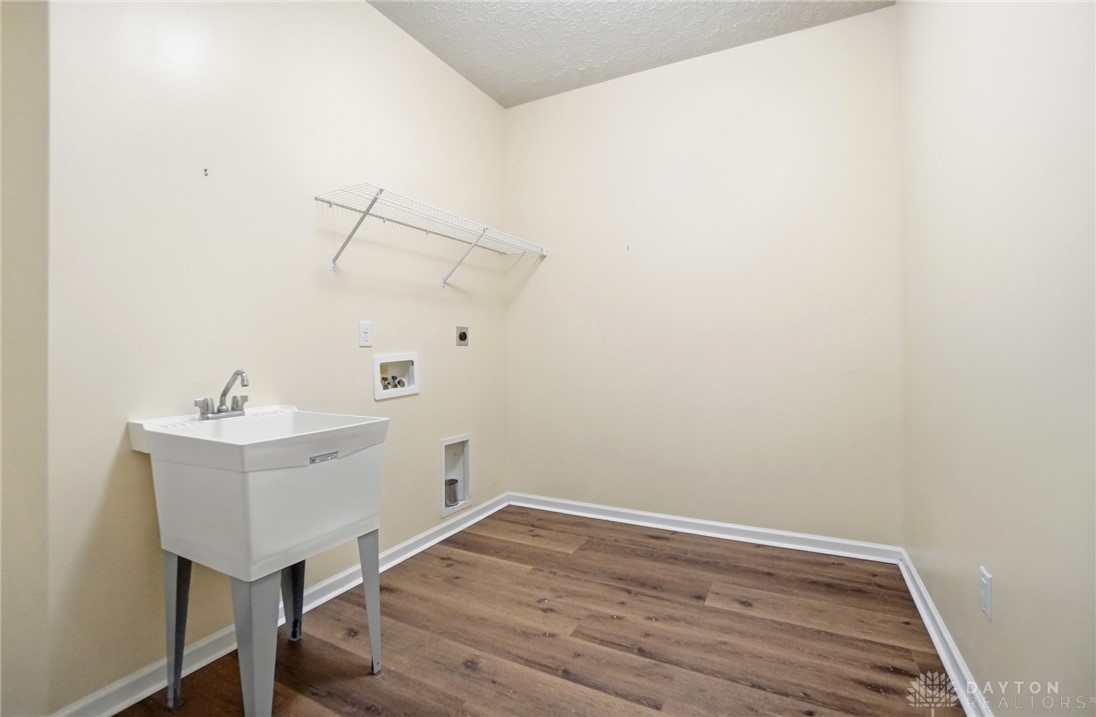 1922 Spring Ridge Drive