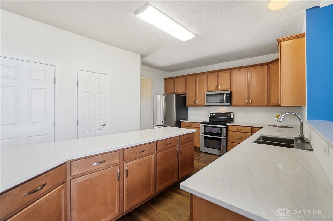 1922 Spring Ridge Drive