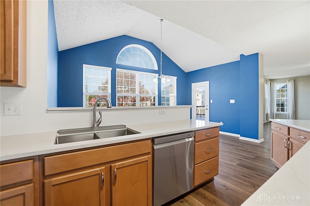 1922 Spring Ridge Drive