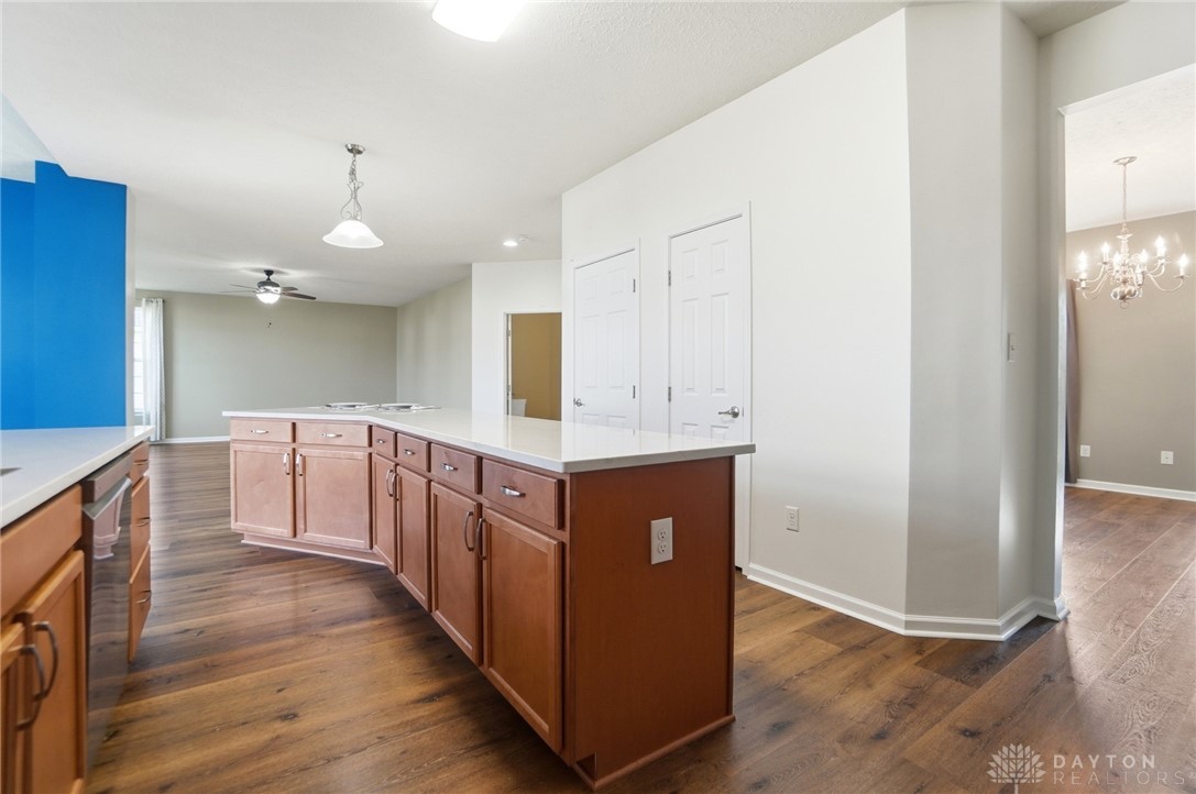 1922 Spring Ridge Drive