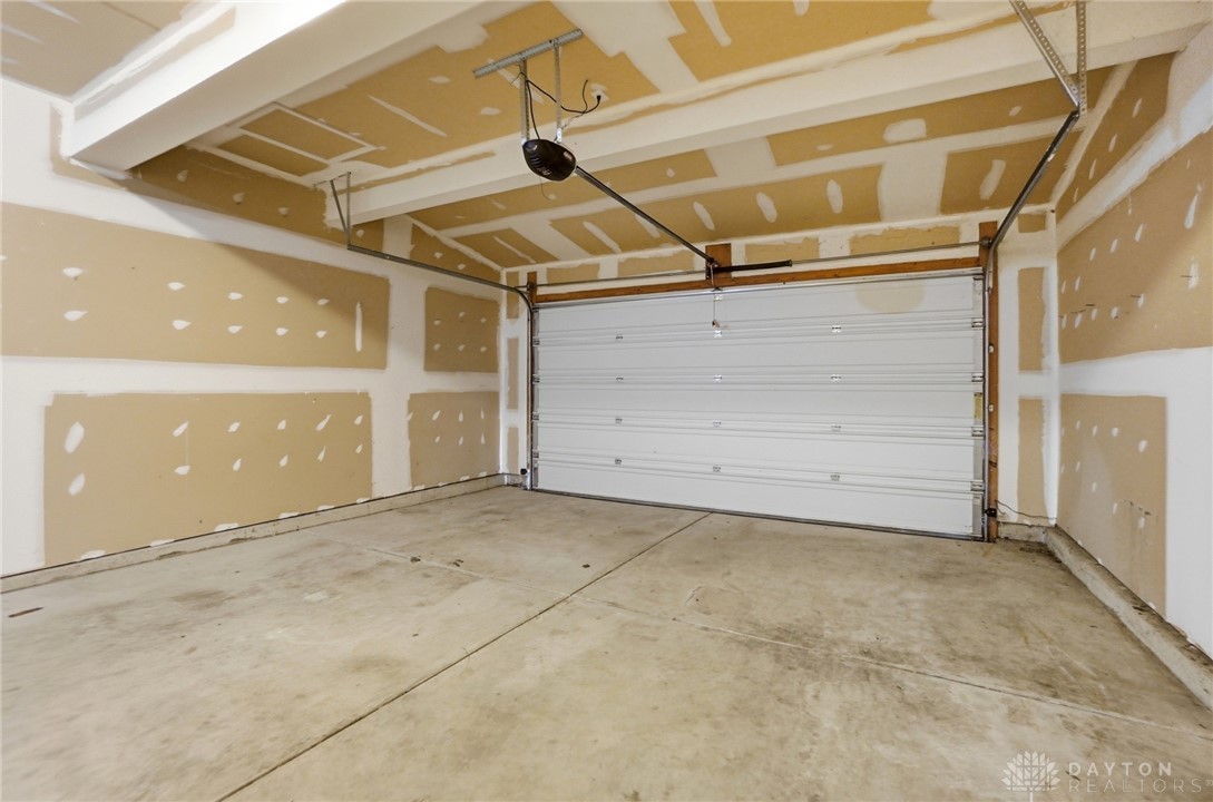 1922 Spring Ridge Drive