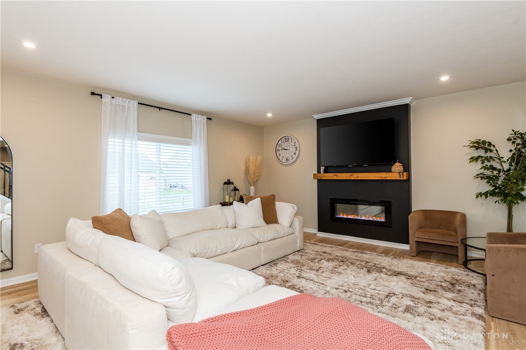 7026 Honeylocust Street