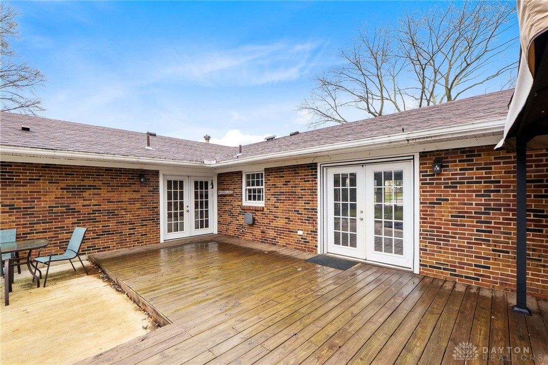 1526 Wedgewood Drive