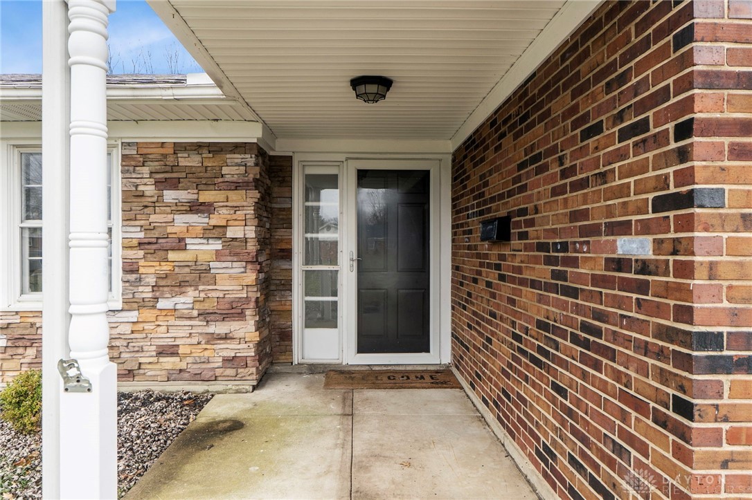 1526 Wedgewood Drive