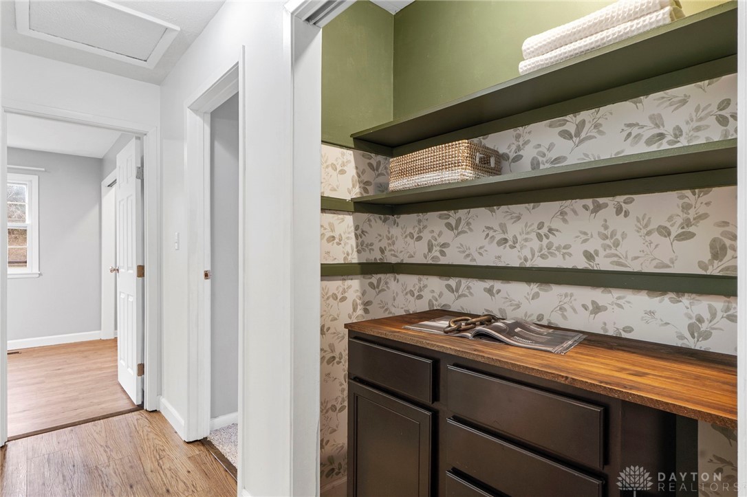 1526 Wedgewood Drive