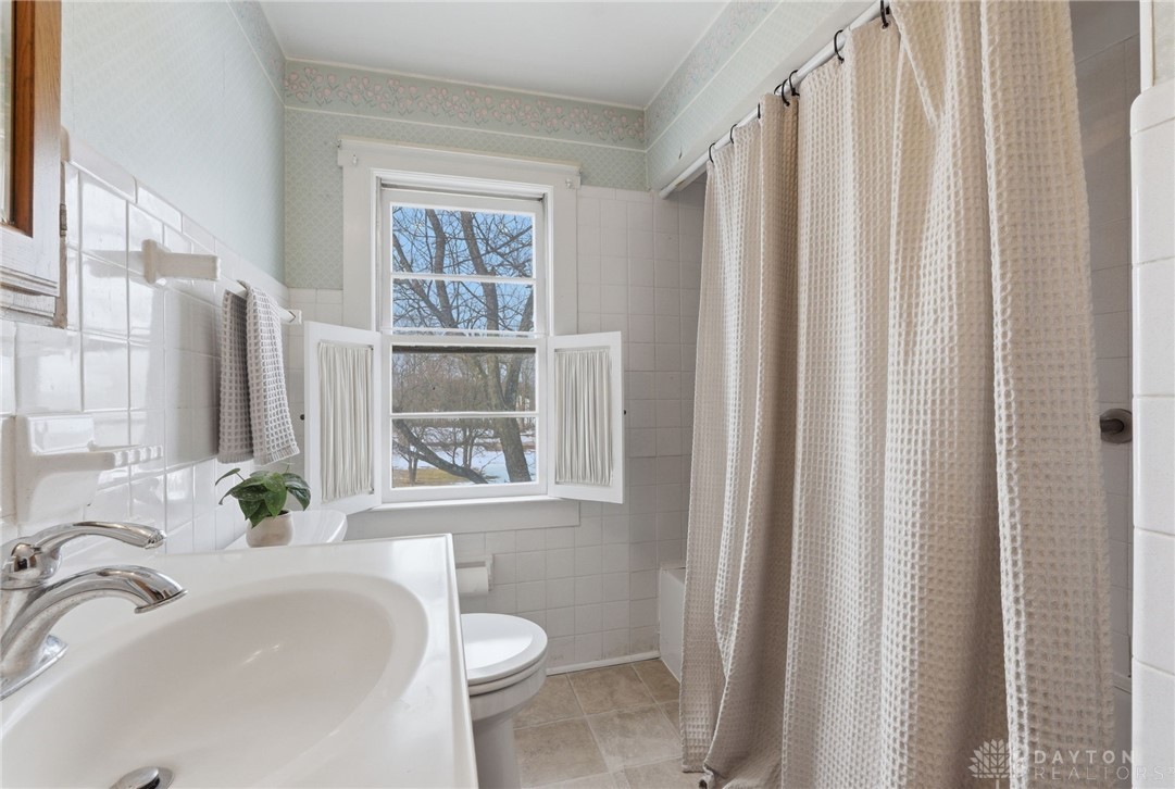 6235 Studebaker Road