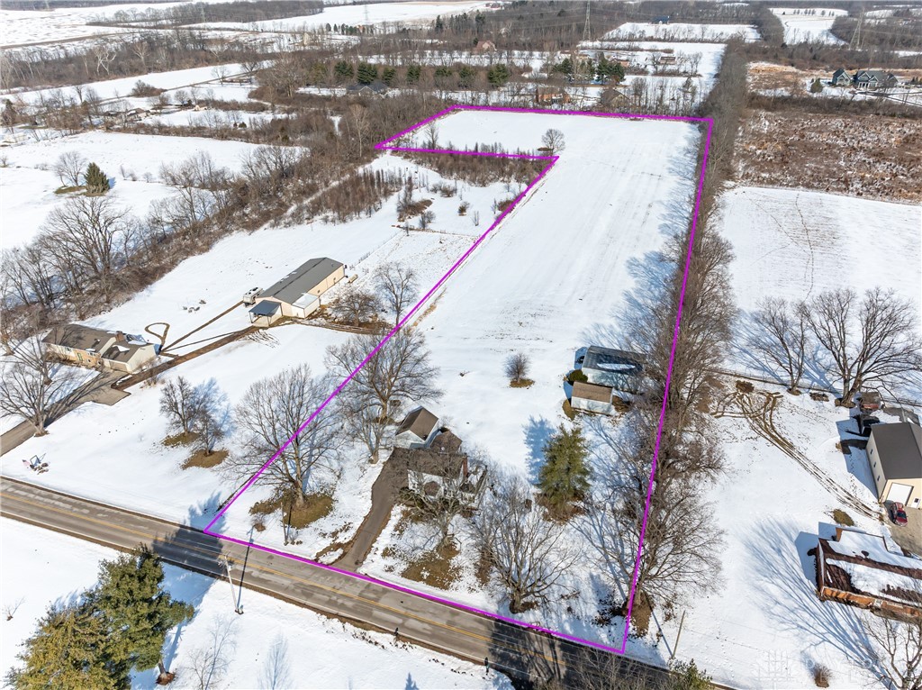 6235 Studebaker Road