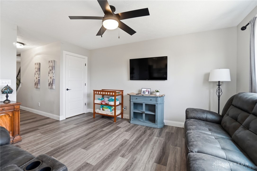 2203 Cobblestone Court