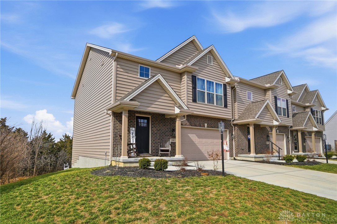 2203 Cobblestone Court