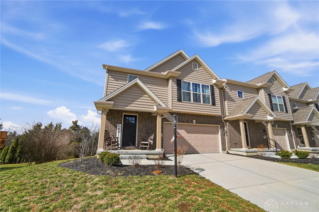 2203 Cobblestone Court