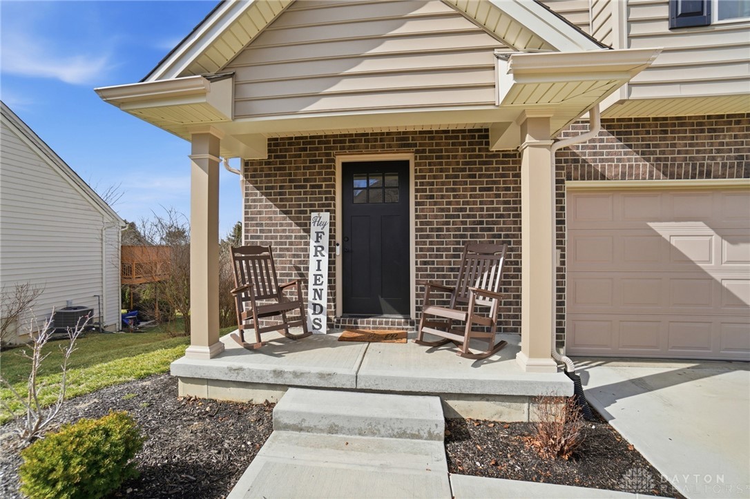 2203 Cobblestone Court