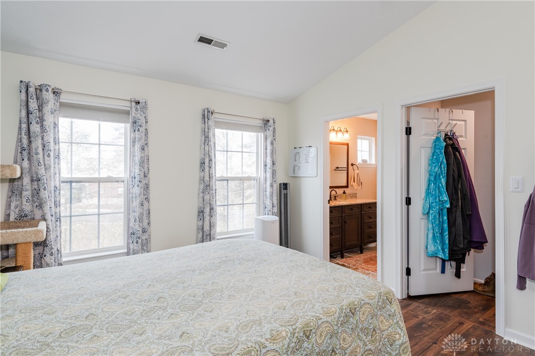 3647 King Edward Way