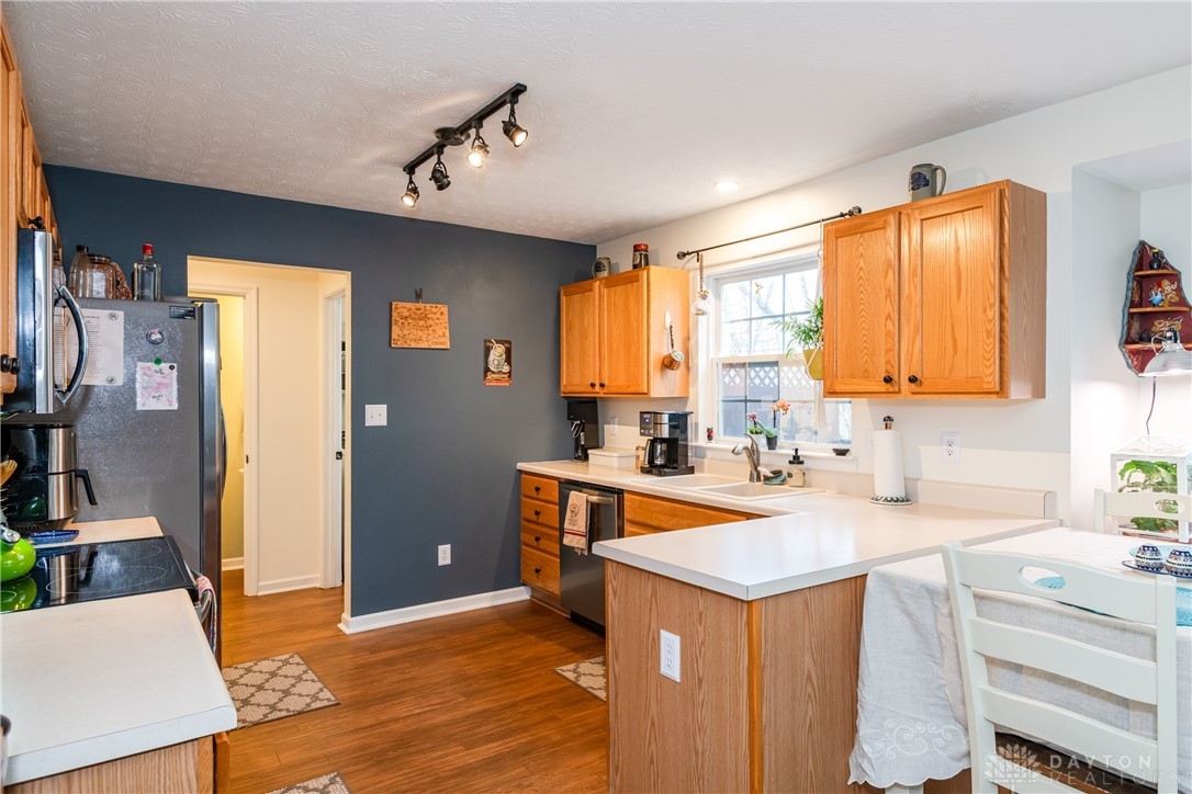 3647 King Edward Way