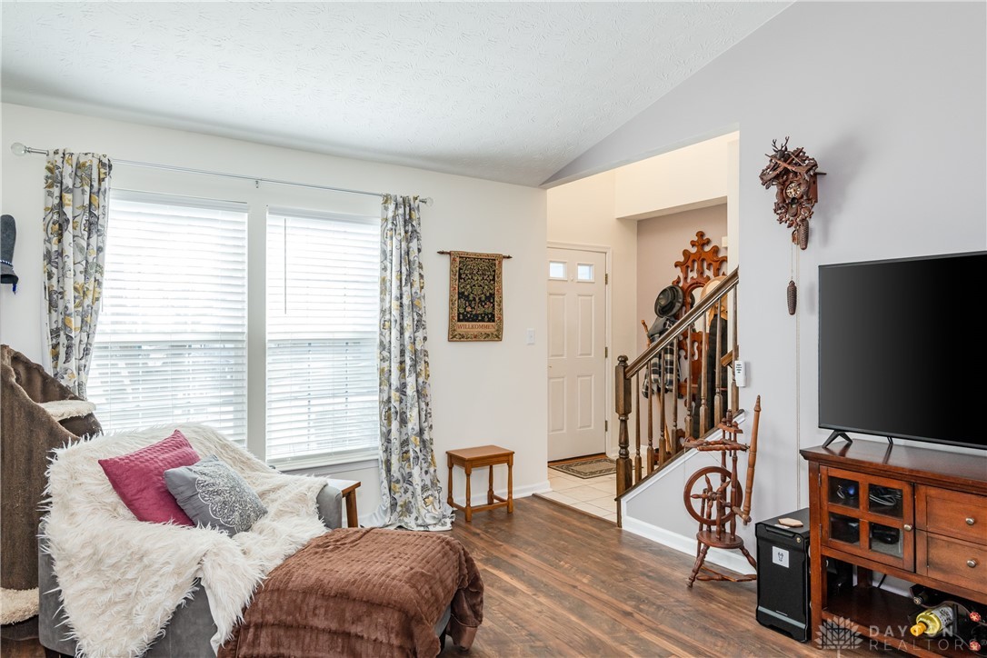 3647 King Edward Way